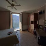 Hotel Locanda La Pergola 2*