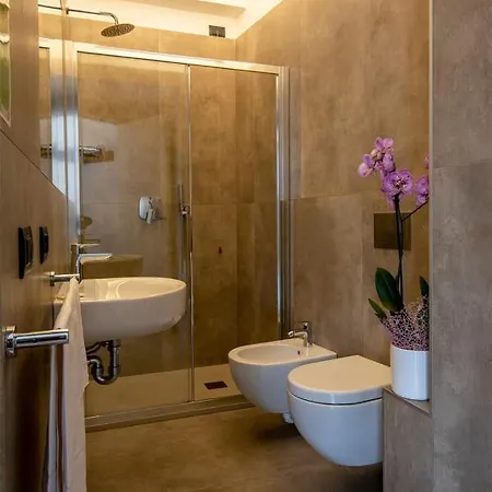 Hotel La Pergola 2*