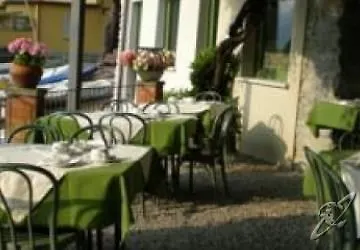 ホテル Hotel La Pergola 2*